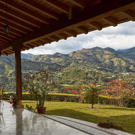 Villa Beatriz Lodge Vilcabamba Bagian luar foto