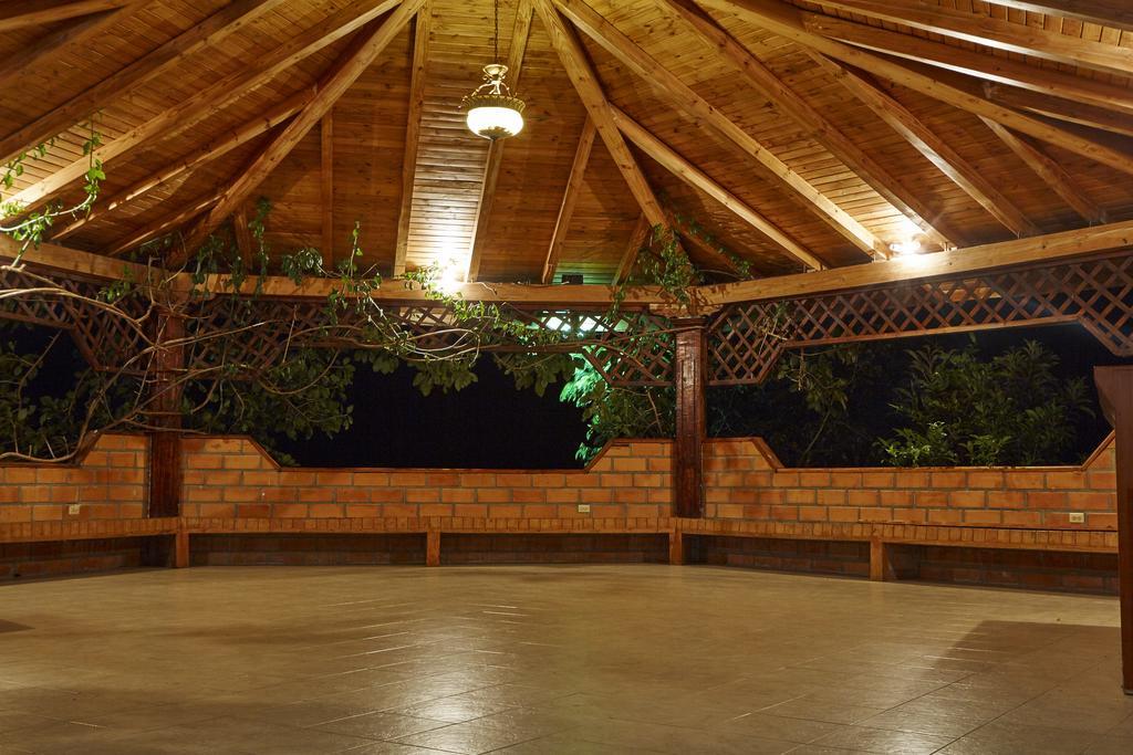 Villa Beatriz Lodge Vilcabamba Bagian luar foto