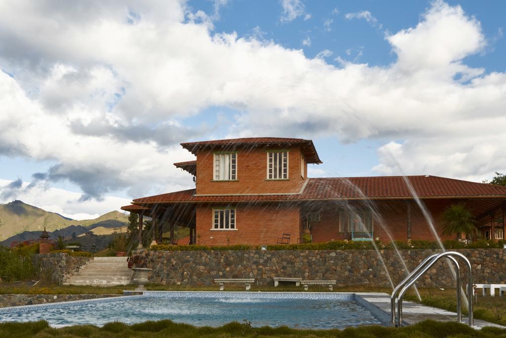 Villa Beatriz Lodge Vilcabamba Bagian luar foto
