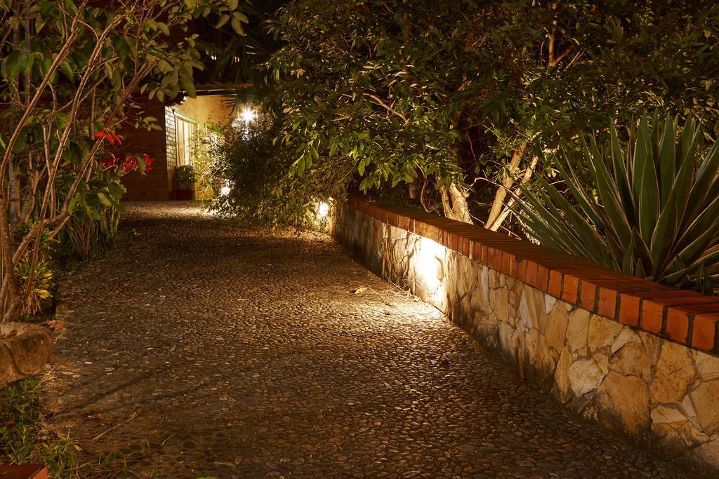Villa Beatriz Lodge Vilcabamba Bagian luar foto
